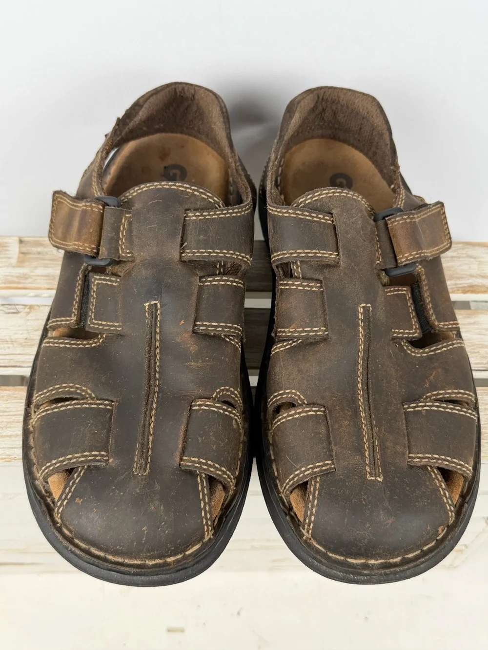GBX Cayman Dark Brown Leather Fisherman Sandals Leather Insoles Mens size 10 D